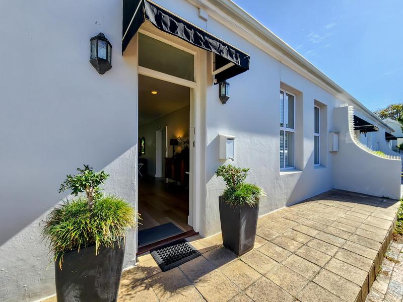 To Let 2 Bedroom Property for Rent in Rondebosch Western Cape